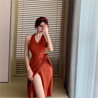 [พร้อมส่ง]Sexy V Neck Summer Holiday Halterneck Satin Dress Caramel Color เดรสคอวีเซ็กซี่คอวีวันหยุดฤดูร้อน Halterneck