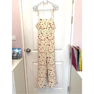 Mixed floral Tied back jumpsuit - Cream Size XS จาก Pomelo