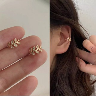 ต่างหูหนีบใบไม้คริสตัล • Crystal Gold Leaf Ear Cuff