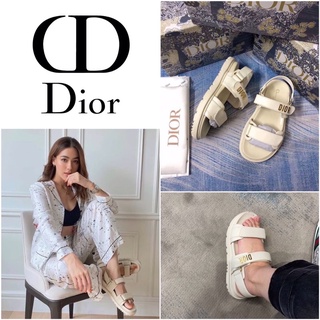 รองเท้ารัดส้น Christian Dior