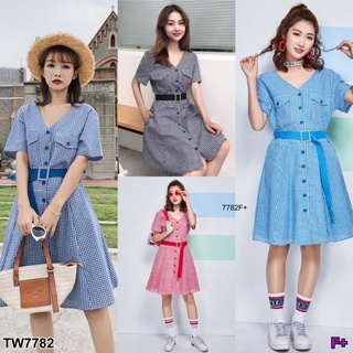 👗Pfashion [ส่งไว!!🚛] P7782 แม็กซี่เดรสแขนสั้น ลายสก๊อต  short sleeve plaid maxi dress