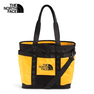 THE NORTH FACE EXPLORE UTILITY TOTE ICON COLLECTION -SUMMIT GOLD/TNF BLACK กระเป๋า กระเป๋าสายสะพายข้าง