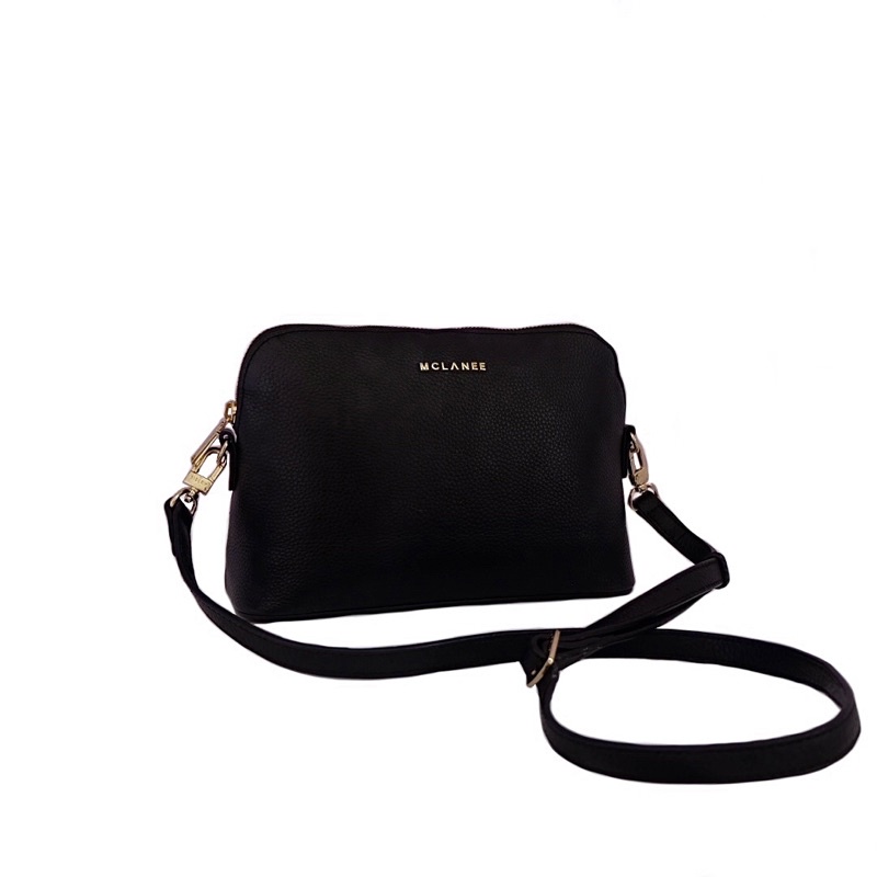 [กระเป๋ามือสอง] 🖤 MCLANEE 🖤 ของแท้! cross body! หนังวัวแท้ 9นิ้ว *สายเทียบ* สีดำ กระเป๋าสภาพดี  กระเ