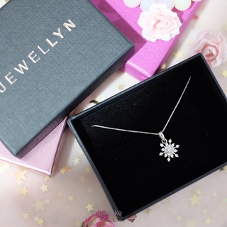 JEWELLYN Snowflake Pendant