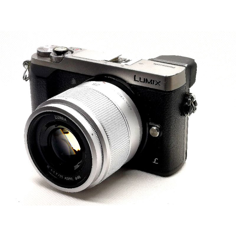 panasonic lumix gx85 + panasonic 25mm F1.7