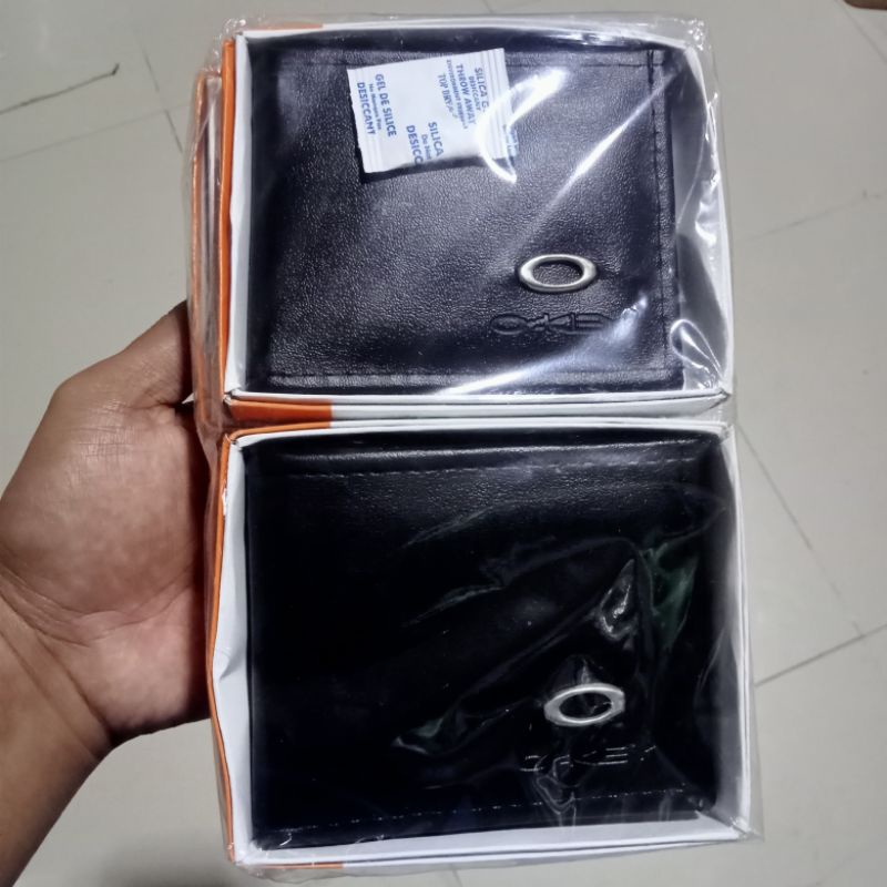 กระเป๋าสตางค์หนังผู้ชาย Jep oaklay Ready Samarinda