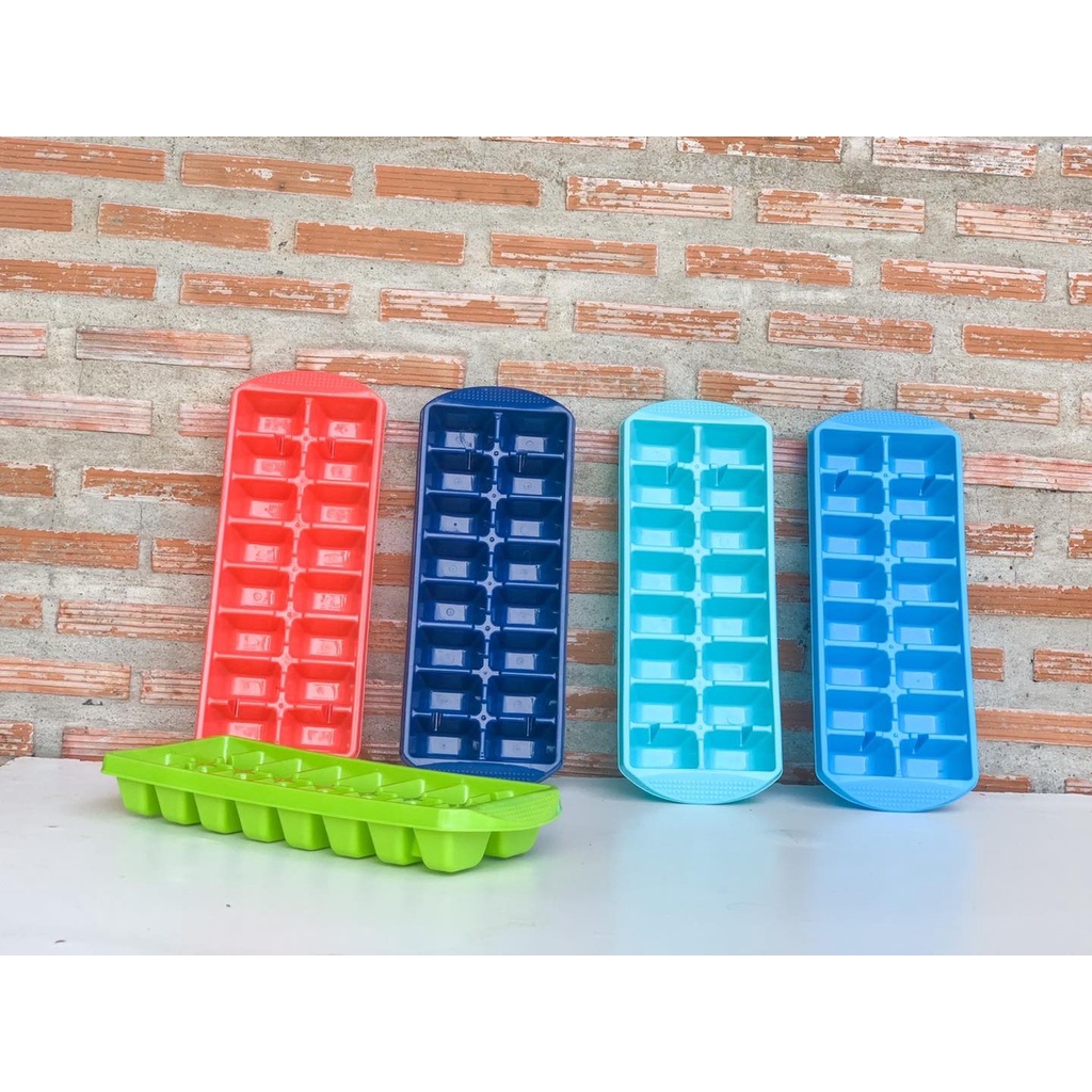 ที่ทำน้ำแข็ง แบบก้อน คละสี