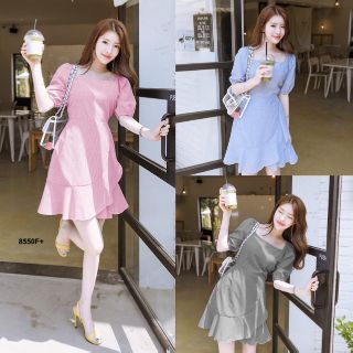 &lt;TW8550&gt;Dress เดรสแขนตุ๊กตา ไหล่เย็บติดยางยืด ช่วงกระดโปรงแต่งป้าย ระบายหน้า มีสายผูกเอวเย็บติดมากับตัวเดรส