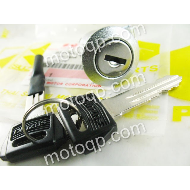 【 แท้  】 ซูซูกิ กุญแจล๊อคเบาะ GSX-R1000 เรดเดอร์ 150 คาร์บู SUZUKI สกาย์ไดว์ สเตป เจลาโต้ เบส 125 เล
