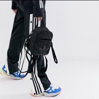 adidas mini backpack💯