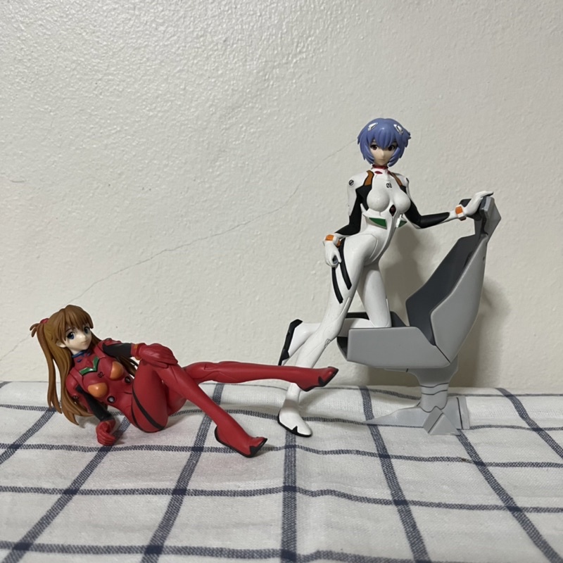 ทักแชทก่อน | Evangelion Rei,Asuka with Chair figure มือ2