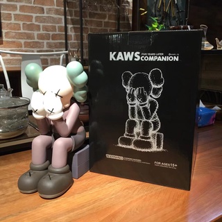 แหล่งขายและราคาของเล่นฟิกเกอร์ Kaws ขนาด 28 ซม .อาจถูกใจคุณ