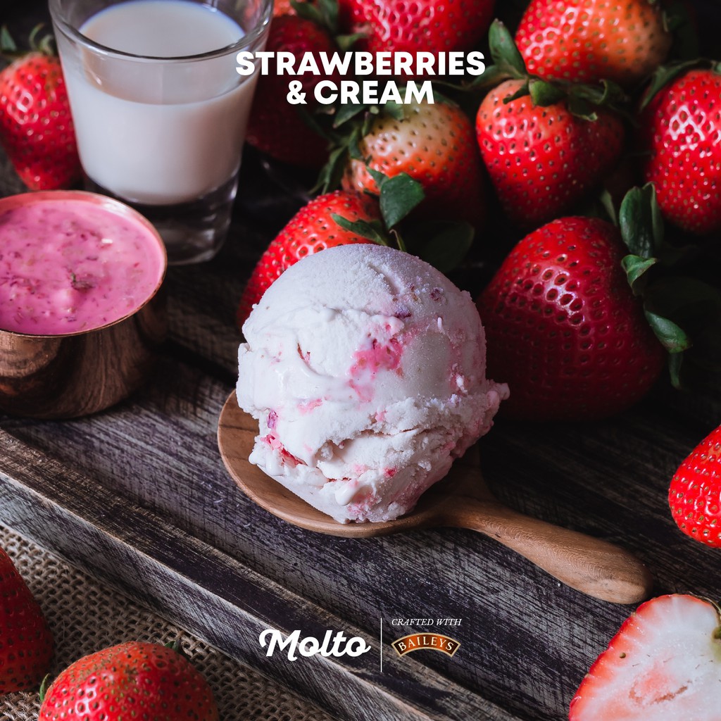 Baileys Strawberries &amp; Cream (ไอศกรีม เบลีย์ สตอร์เบอรี่ แอนด์ ครีม 1 ถ้วย 16 oz.) - Molto premium Gelato