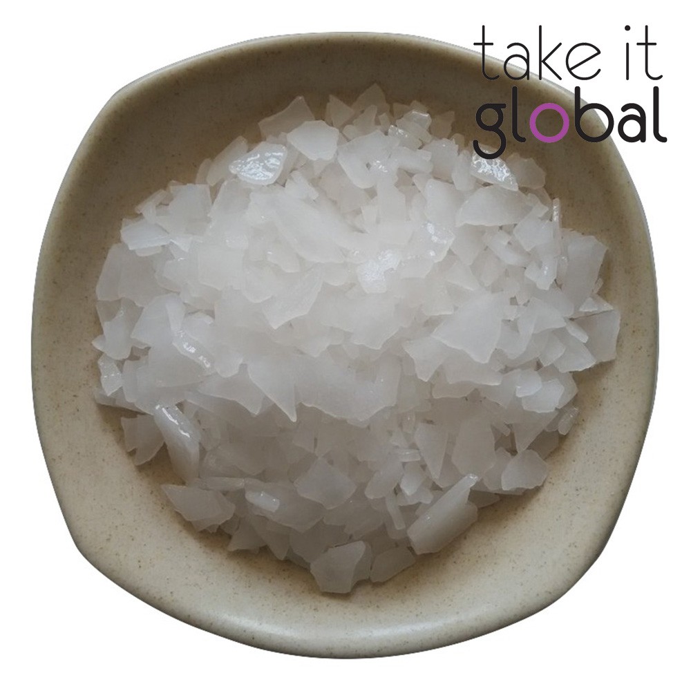 Magnesium Chloride MgCl2 Hiccasent/ Nigari Flakes / Magnesium Oil Ingredient- White Color Color Colo