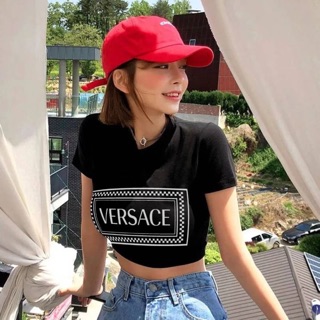 เสื้อครอป Versace 💓💓💓