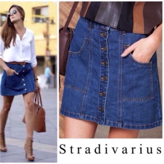 ⭐️NEW ARRIVAL⭐️  กระโปรงยีนส์Stradivarius