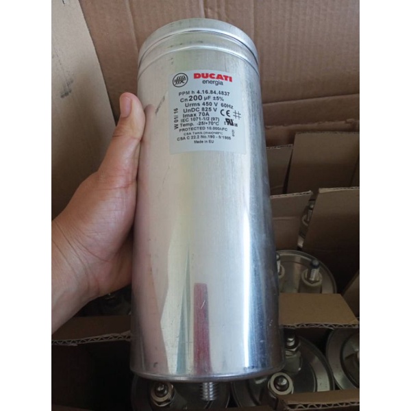 Capacitor 200uF +-5% Urms 450 V UnDC825 V lmax 70A ตัวเก็บประจุ 200uF 825V dc DUCATI  คาปาซิเตอร์ มื