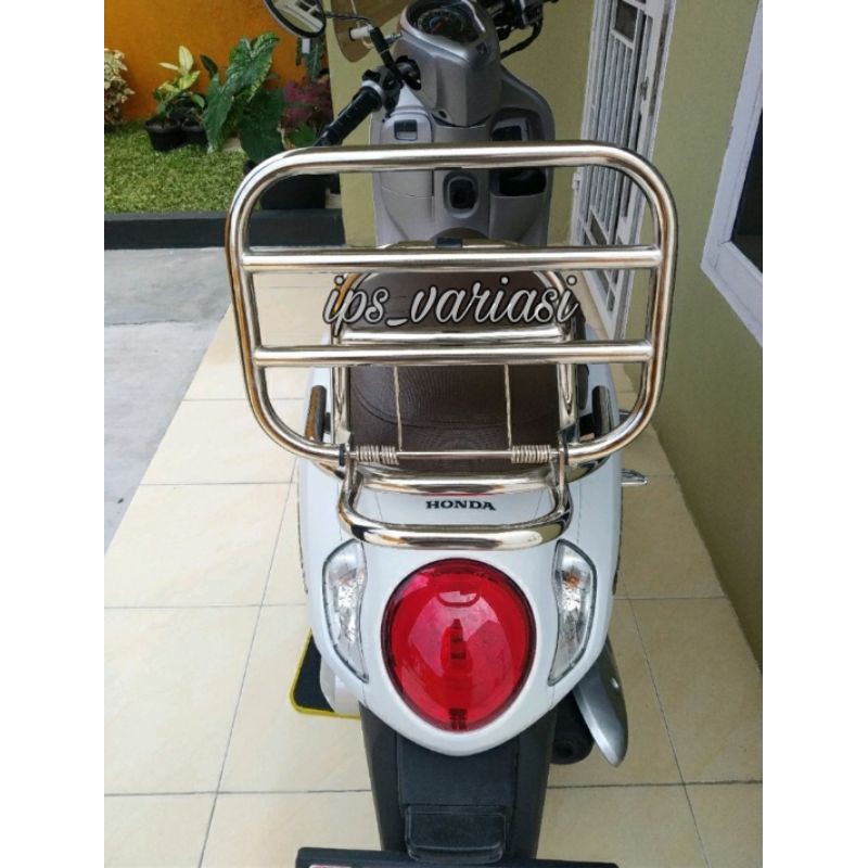 ตะแกรงหลัง Scoopy new 2021. ตะแกรงหลัง Scoopy