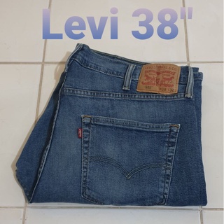 ยีนส์สภาพ 93% ยี่ห้อ Levi เอว 38 นิ้ว