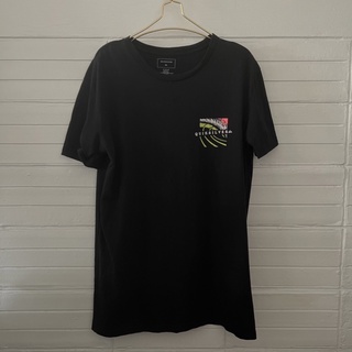 QUIKSILVER🌊 เสื้อยืดมือสองของแท้💯 📦พร้อมส่ง 📦