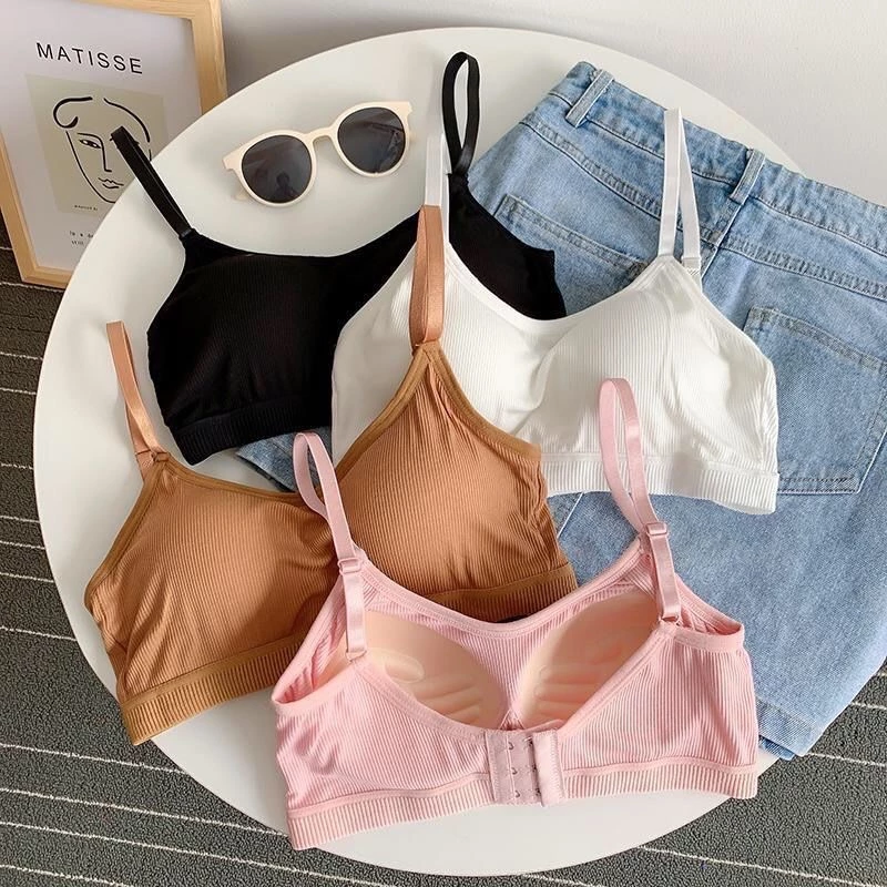 เสื้อชั้นในผู้หญิงรุ่นB-061ชั้นในดันทรง ตะขอปรับได้สี่ระดับสีสวย พร้อมส่ง