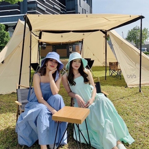 PE051 TARA Set Dress สายเดี่ยวเดรส ชุด+หมวก มียางสม็อกหลัง พร้อมหมวกปีกกว้าง เนื้อผ้าไหมอิตาลี ผ้าสวย พริ้ว เบาแต่ไม่บาง ราคา ถูกที่สุด ดีลบีเคเค แกลเลอรีภาพที่ 3