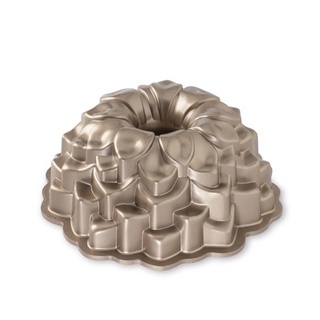 Nordic Ware Blossom Bundt Pan