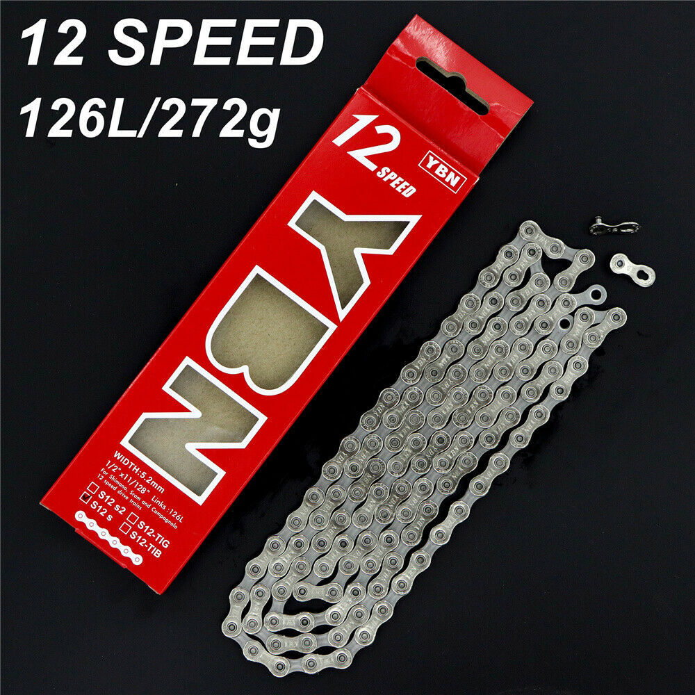 black and silver bike chain