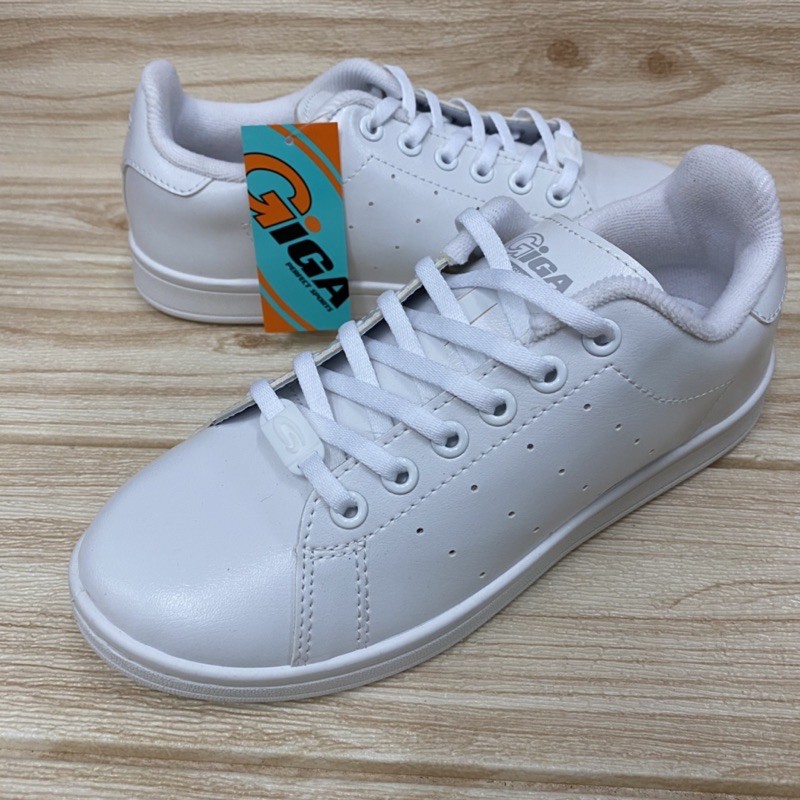GiGa รุ่น GS03 รองเท้าผ้าใบ  แบบหนัง (35-41) สีขาว
