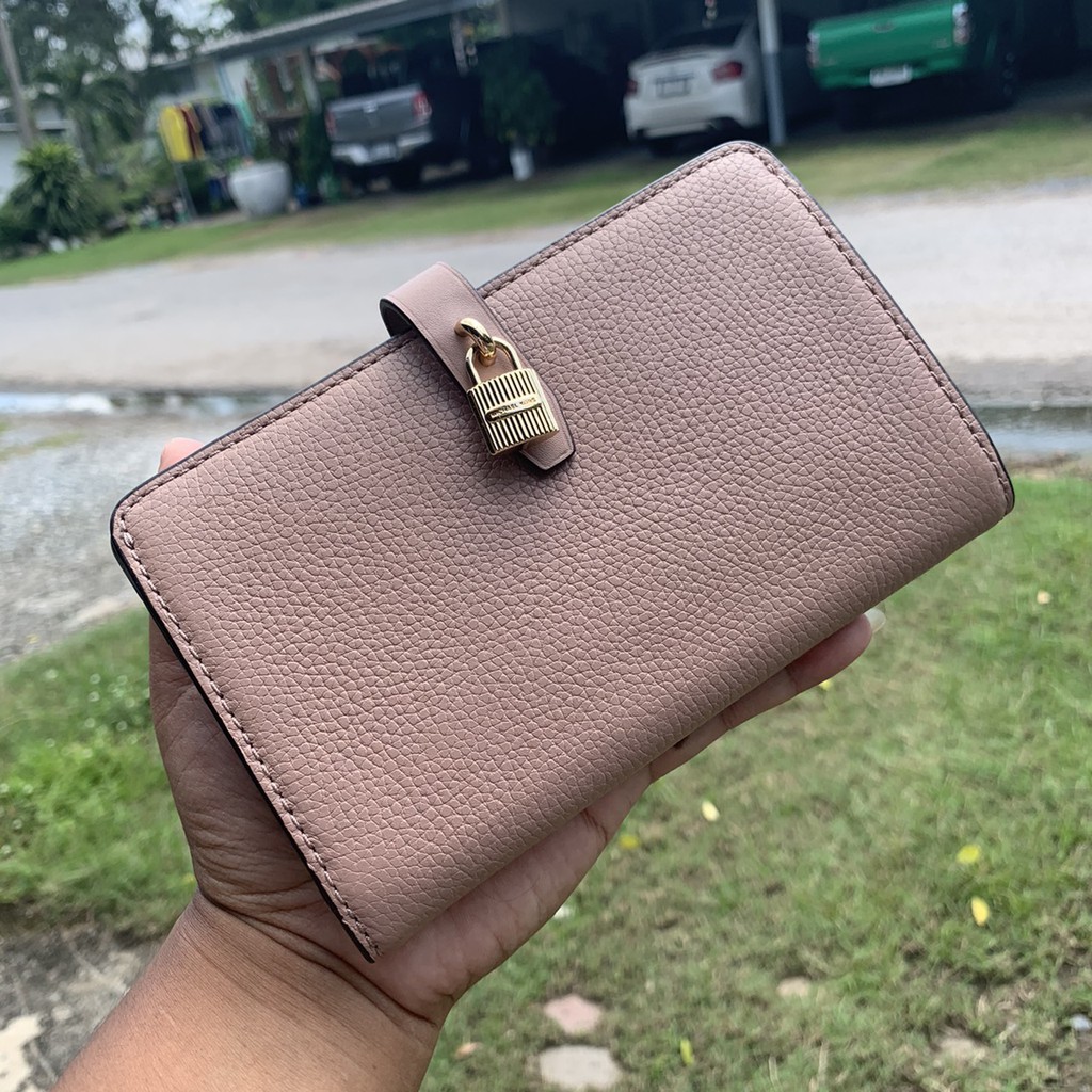 MK ✔️ แท้ กระเป๋าสตางค์หนัง 2 พับ | Michael Kors Adele Slim Bifold Wallet |  Shopee Thailand