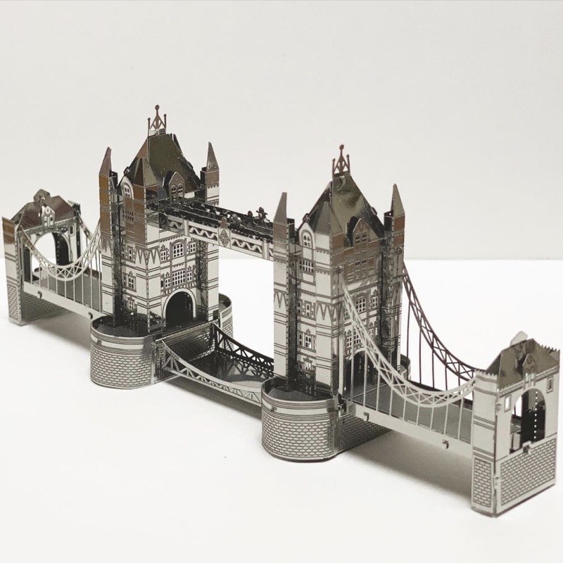 ประกอบโลหะ 3D รุ่น London Tower Bridge [ยังไม่ประกอบ]