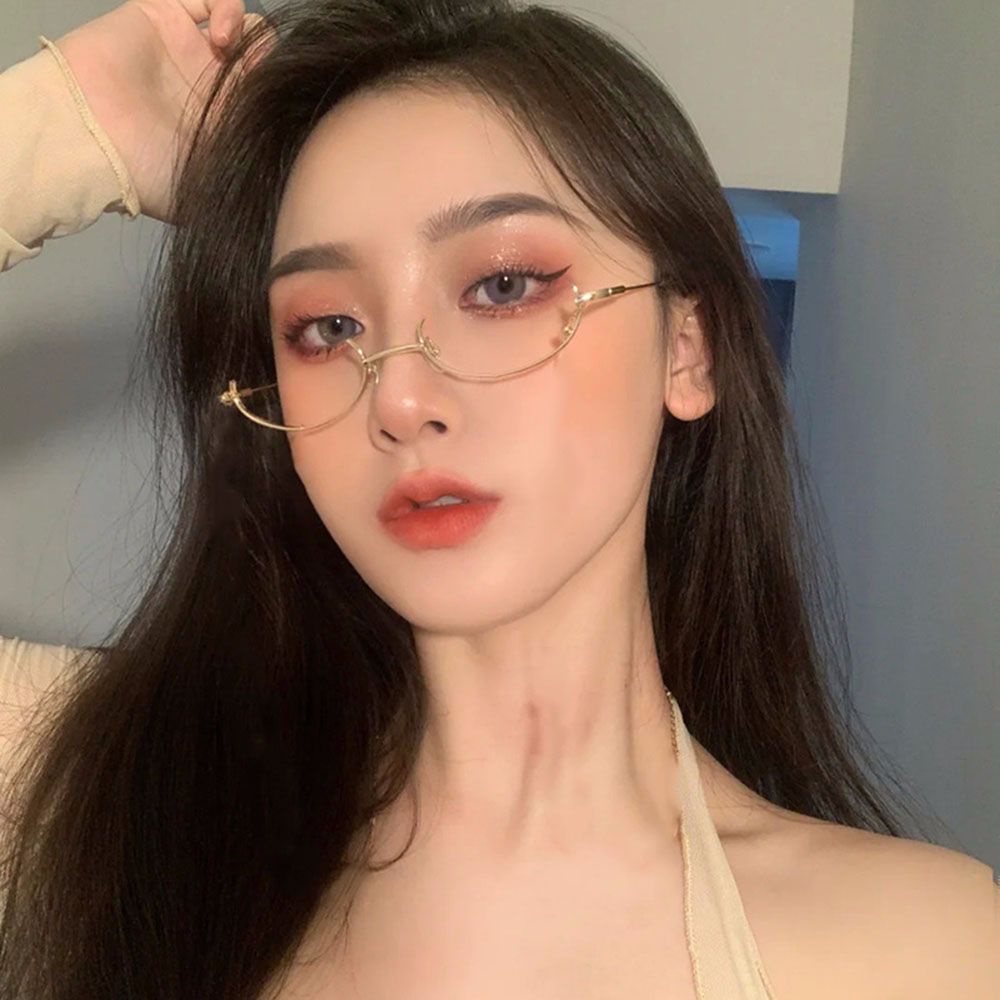 Qqmall น่ารัก วงรี กรอบแว่นตา น่ารัก ตกแต่งการถ่ายภาพ ครึ่งกรอบ แว่นตา กรอบ ไม่มีเลนส์ แฟชั่นเกาหลี ผู้ชาย ปาร์ตี้ แว่นตา วินเทจ กรอบแว่นตา / หลากสี
