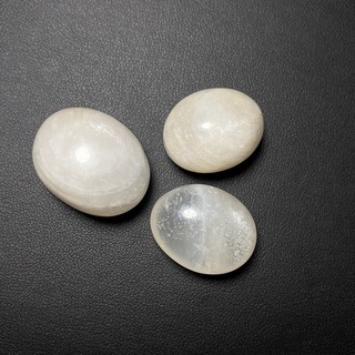 เซ็ตหินมูนสโตน ก้อนขัดมัน 3ชิ้น (Moonstone Tumbled Set) #3