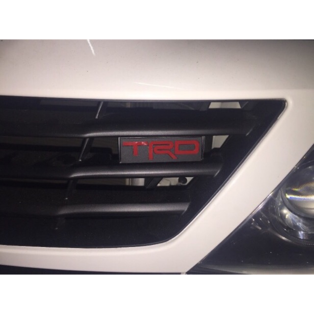 ตราสัญลักษณ์โลโก้ Trd สําหรับกระจังหน้า Fortuner