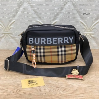 กระเป๋า Burberry ส่งฟรี EMS ✅