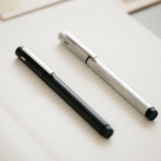 **สินค้าพรีออเดอร์ค่ะ** Lamy Pur Silver and Black ปากกา ลามี่เพอร์ หมึกซึม โรเลอร์บอล หมึกเจล เเละลูกลื่น หมึกแห้ง