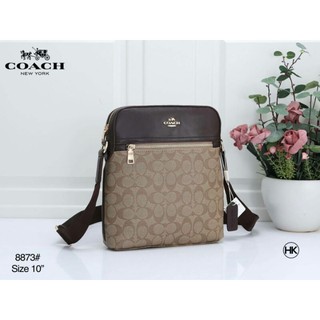 กระเป๋าสไตล์โค้ช Coach messenger bagCoach men bag  เกรดพรีเมี่ยมขนาด12"
ราคา670บาท

ถ่ายรูปจากสินค้าจริง