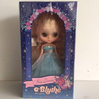 Blythe iris linea middie