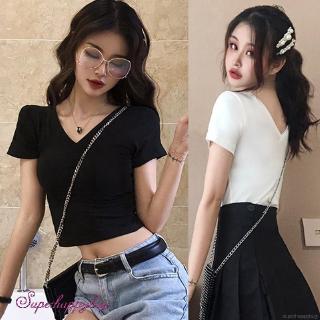 เสื้อยืดสตรีคอวีแขนสั้นทรงสลิม