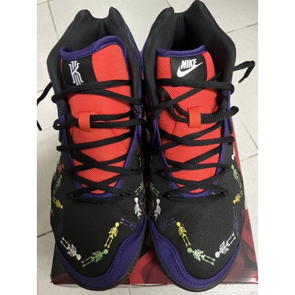 รองเท้าบาส Kyrie 4 Day of The Dead 9.5us