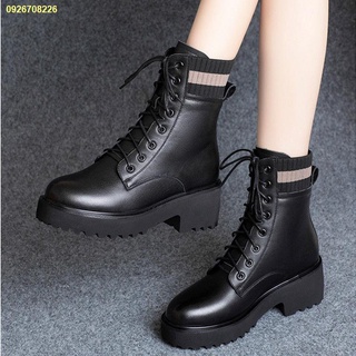 ☺️จัดส่งทันที☺️Martin boots women s 2022 ใหม่ รองเท้าบูทสั้น รองเท้าบูทแพลตฟอร์มผู้หญิง