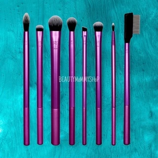 แท้ชัวร์!REAL TECHNIQUES Essentials Collection Set (NEW)