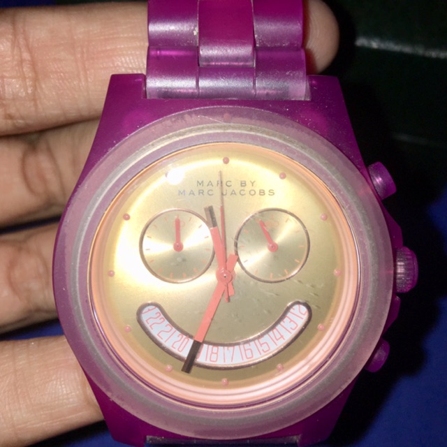 นาฬิกา Marc jacobs mbm 4575 มือสองราคา 800 ฿