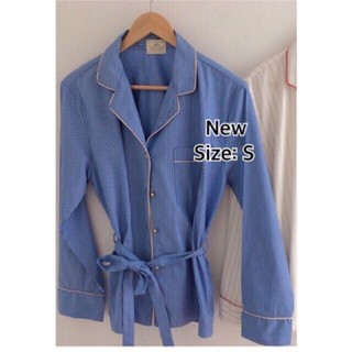 New Brekkie shirt size: S สีฟ้า