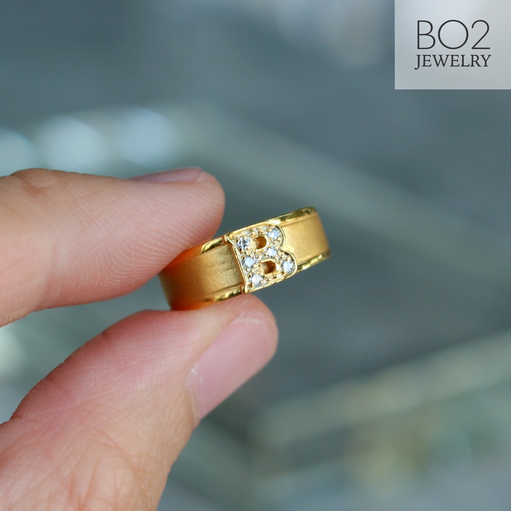 แหวนทองแท้ หลุดจำนำ size 52 แหวนตัวอักษร B ฝังเพชร ทองคำแท้ 18k