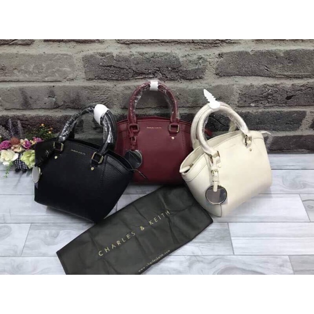 Ckแท้มือ1