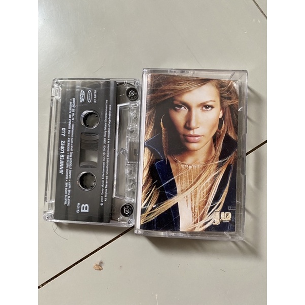 JENNIFER LOPEZ .......JLO