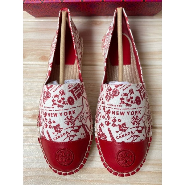 พร้อมส่ง?SALE 4399??Tory Burch Color Block Red Destination Espadrilles  สีขาวแดง ลายสัญลักษณ์ประเทศ | Shopee Thailand