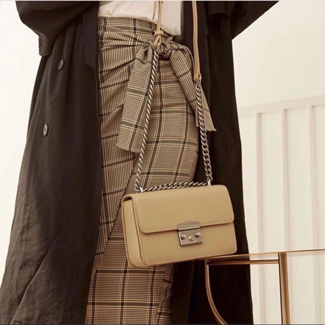 Veena 1921 รุ่น Bella (s)