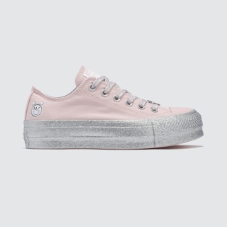 MILEY CYRUS x CONVERSE Chuck 70